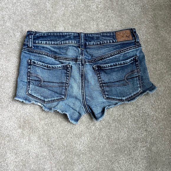 American Eagle Denim Shorts - Picture 3 of 4